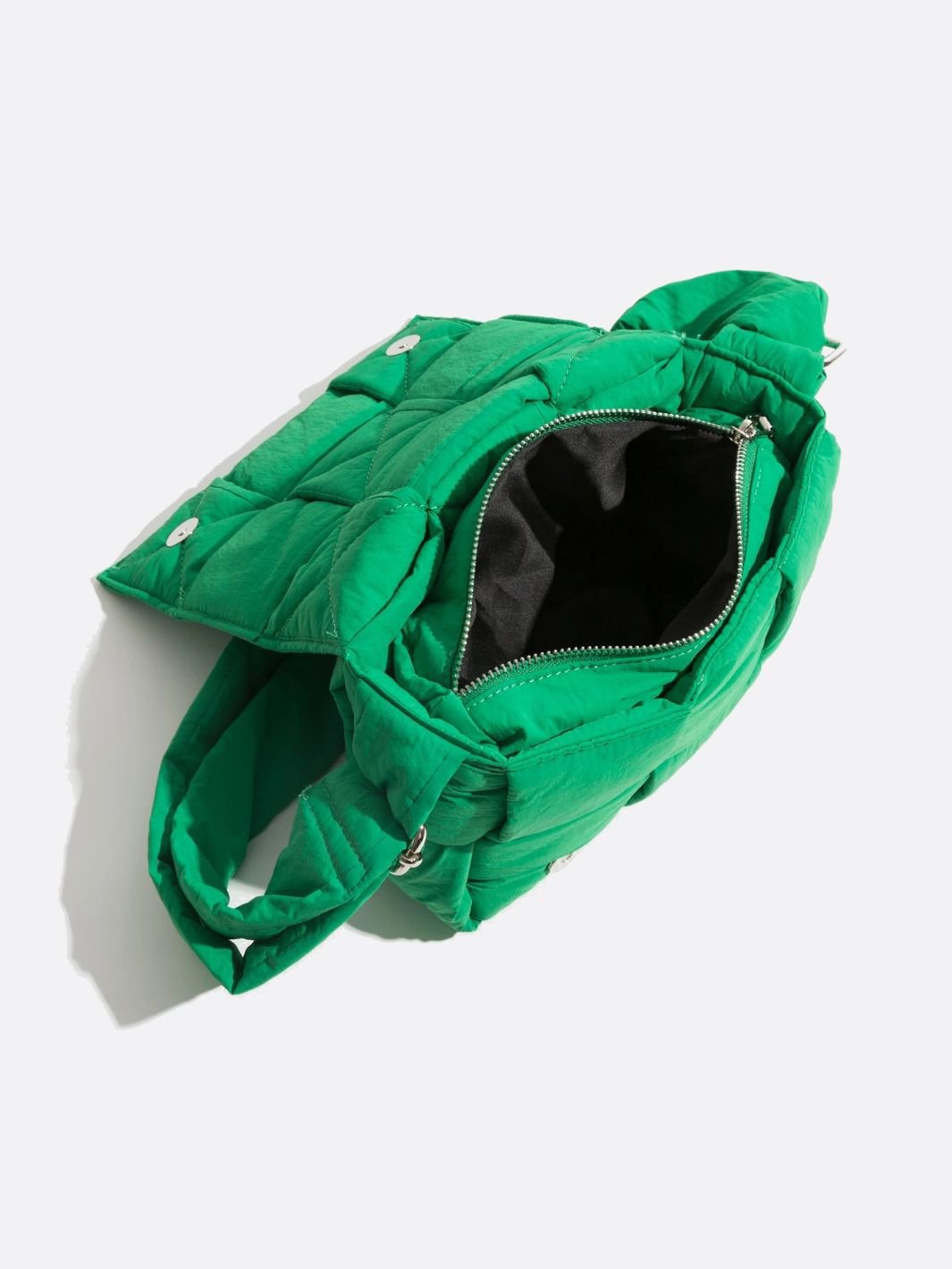 Quilted shoulder bag